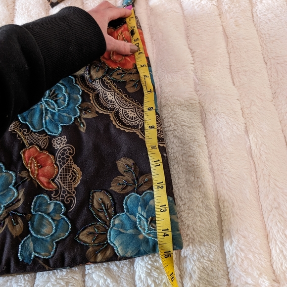 Leko London Beaded Floral Hobo Bag - Picture 9 of 11